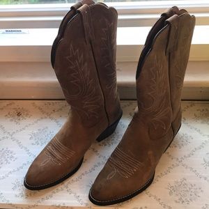 Ariat brown leather cowboy boots